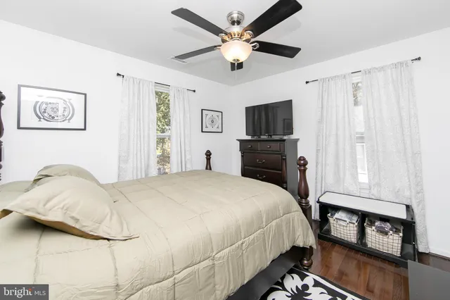 $565,500 | 11 Evergreen Road, Mount Laurel, NJ 08054