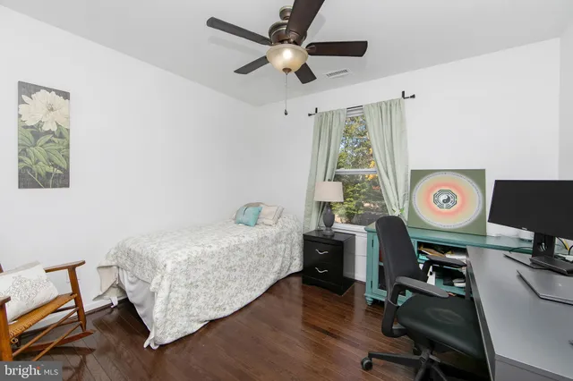 $565,500 | 11 Evergreen Road, Mount Laurel, NJ 08054