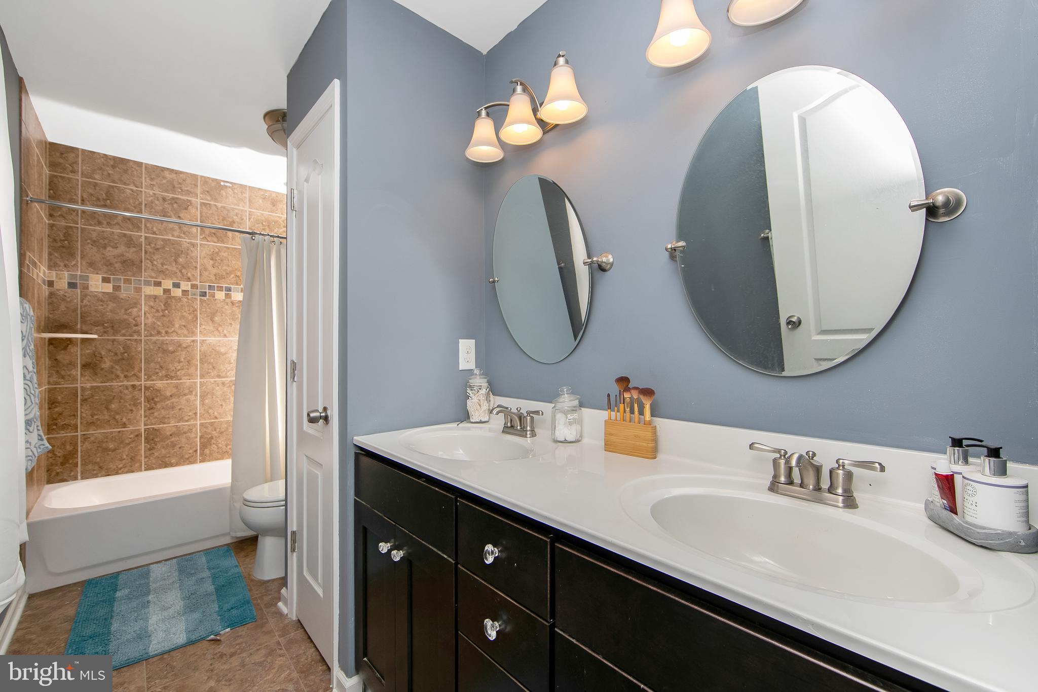 11 Evergreen Road Mount Laurel, NJ 08054 - Photo 27 of 37 Primary Bathroom