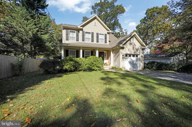 $565,500 | 11 Evergreen Road, Mount Laurel, NJ 08054