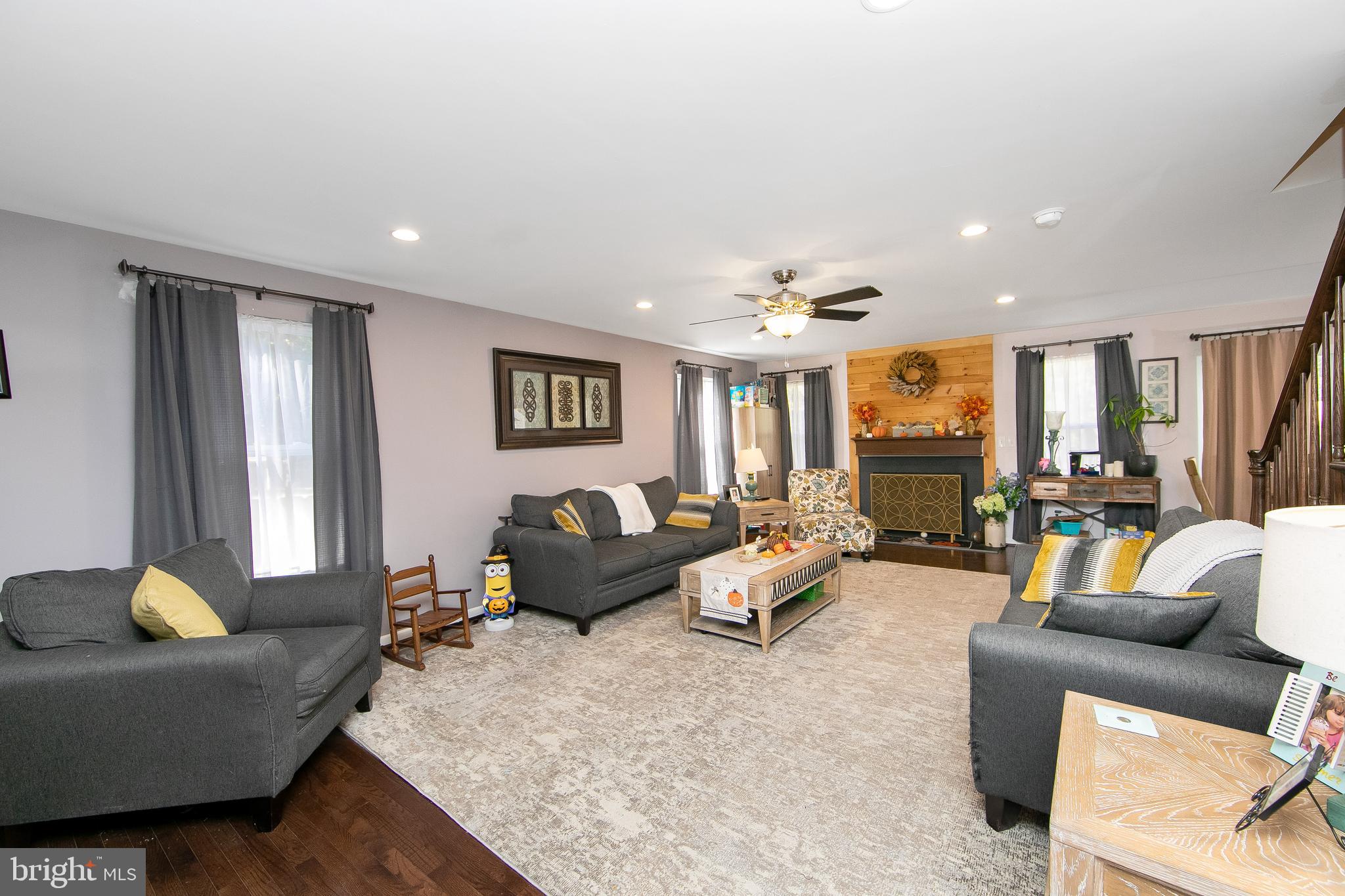 11 Evergreen Road Mount Laurel, NJ 08054 - Photo 6 of 37 Living area with gas fireplace