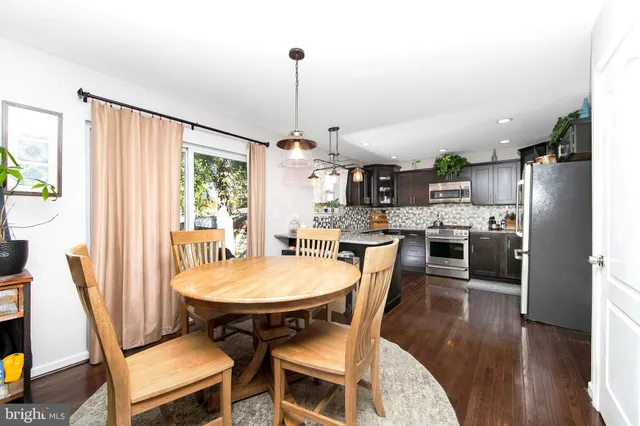 $565,500 | 11 Evergreen Road, Mount Laurel, NJ 08054