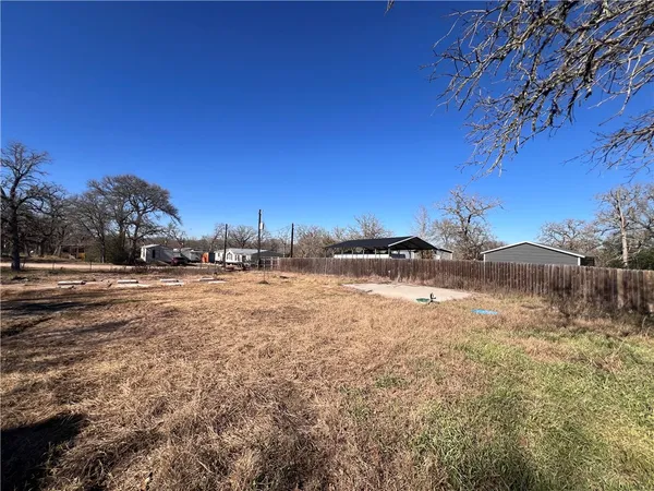 $80,000 | 111 Pin Oak Circle, Somerville, TX 77879