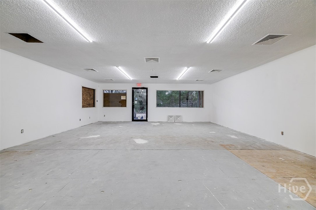 667 Godfrey Road Southeast Allenhurst, GA 31301 - Photo 11 of 26