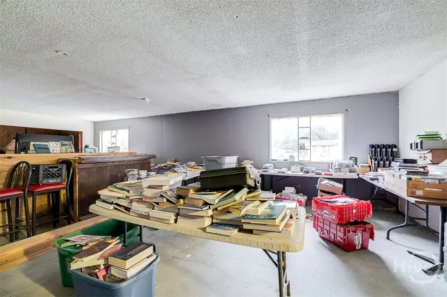 $275,000 | 667 Godfrey Road Southeast, Allenhurst, GA 31301