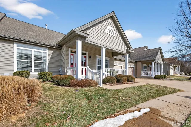 $575,000 | 253 Meadows Of Wildwood Boulevard, Wildwood, MO 63040