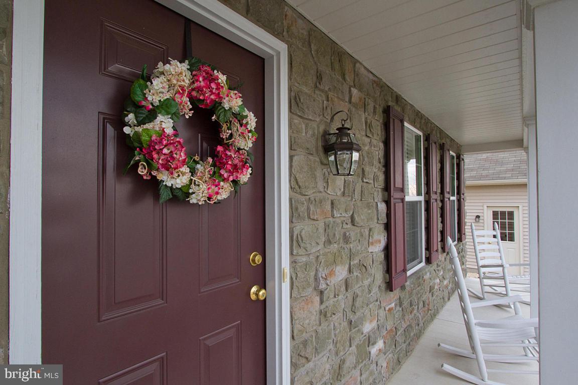 661 Hamaker Road Manheim, PA 17545 - Photo 4 of 46 Gallery Image 4