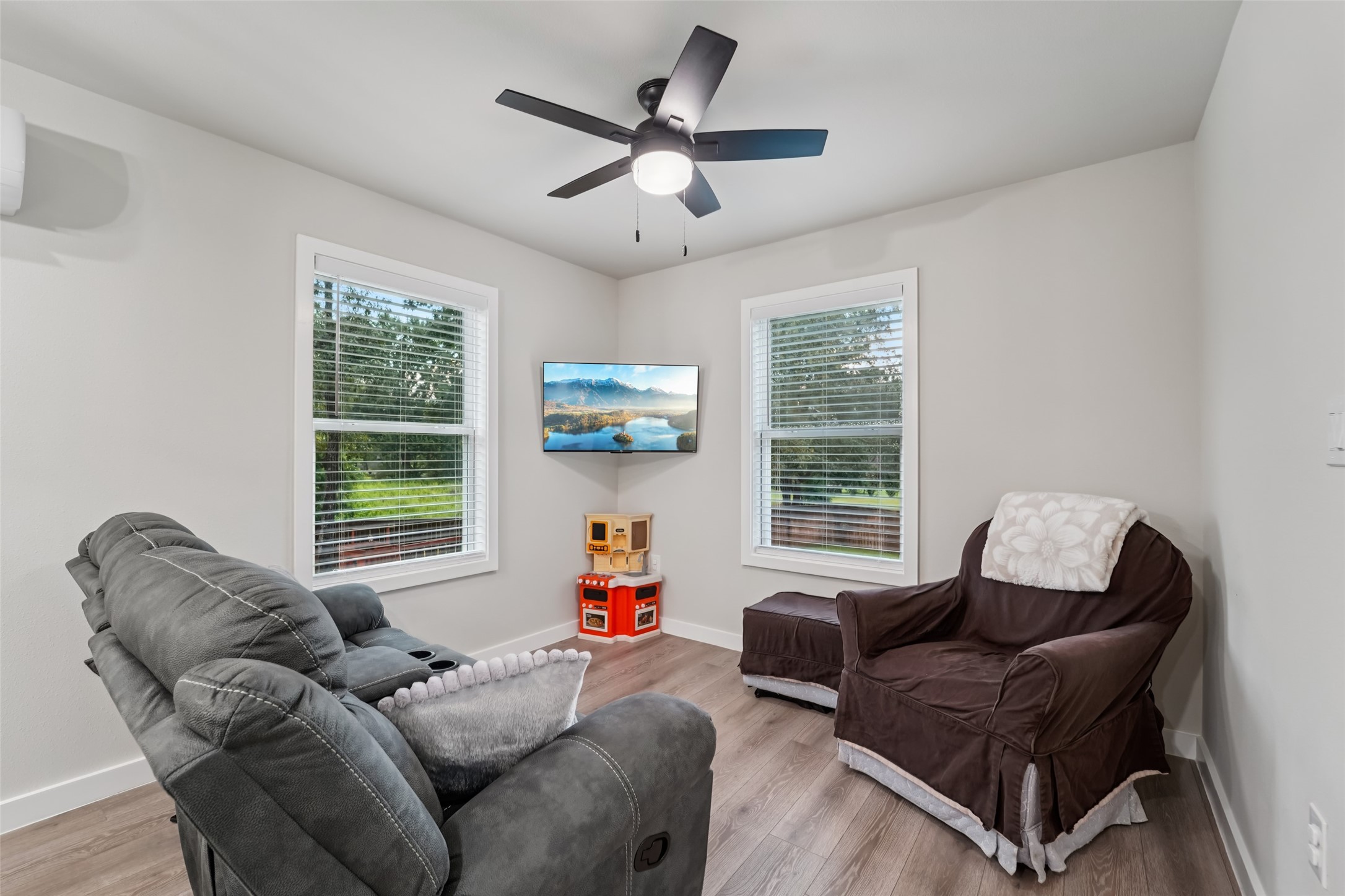 6 Rockingham Place Conroe, TX 77304 - Photo 28 of 35