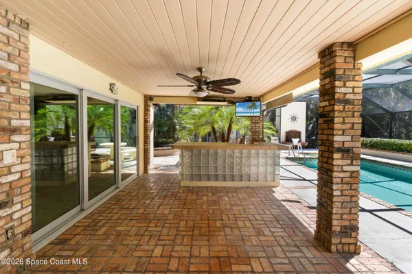 $1,695,000 | 6235 4th Street, Vero Beach, FL 32968