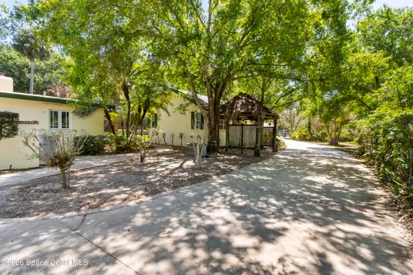 $1,695,000 | 6235 4th Street, Vero Beach, FL 32968