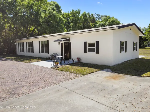 $1,695,000 | 6235 4th Street, Vero Beach, FL 32968