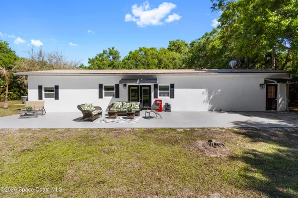 $1,695,000 | 6235 4th Street, Vero Beach, FL 32968