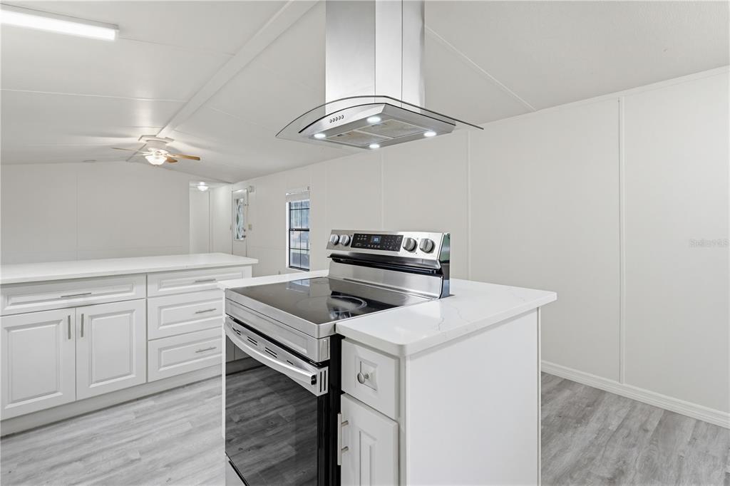 4786 Southwest 122nd Lane Webster, FL 33597 - Photo 18 of 55