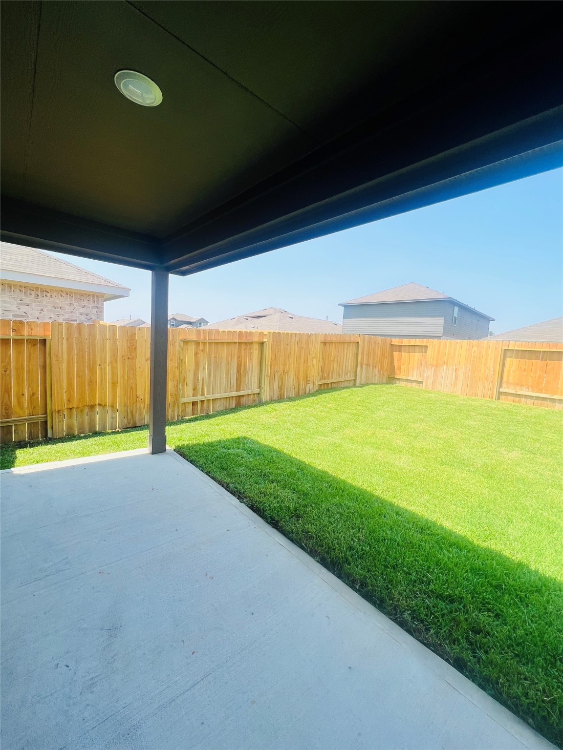 5215 Mossdale Bluff Ln Spring Spring, TX 77373 - Photo 15 of 25 a view of an empty room with a window