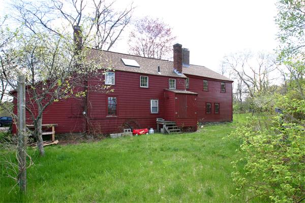 29 River Road Wayland, MA 01778 - Photo 3 of 18 a view of a back yard of the house