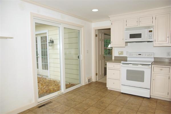 11 Denton Road Wellesley, MA 02482 - Photo 10 of 15