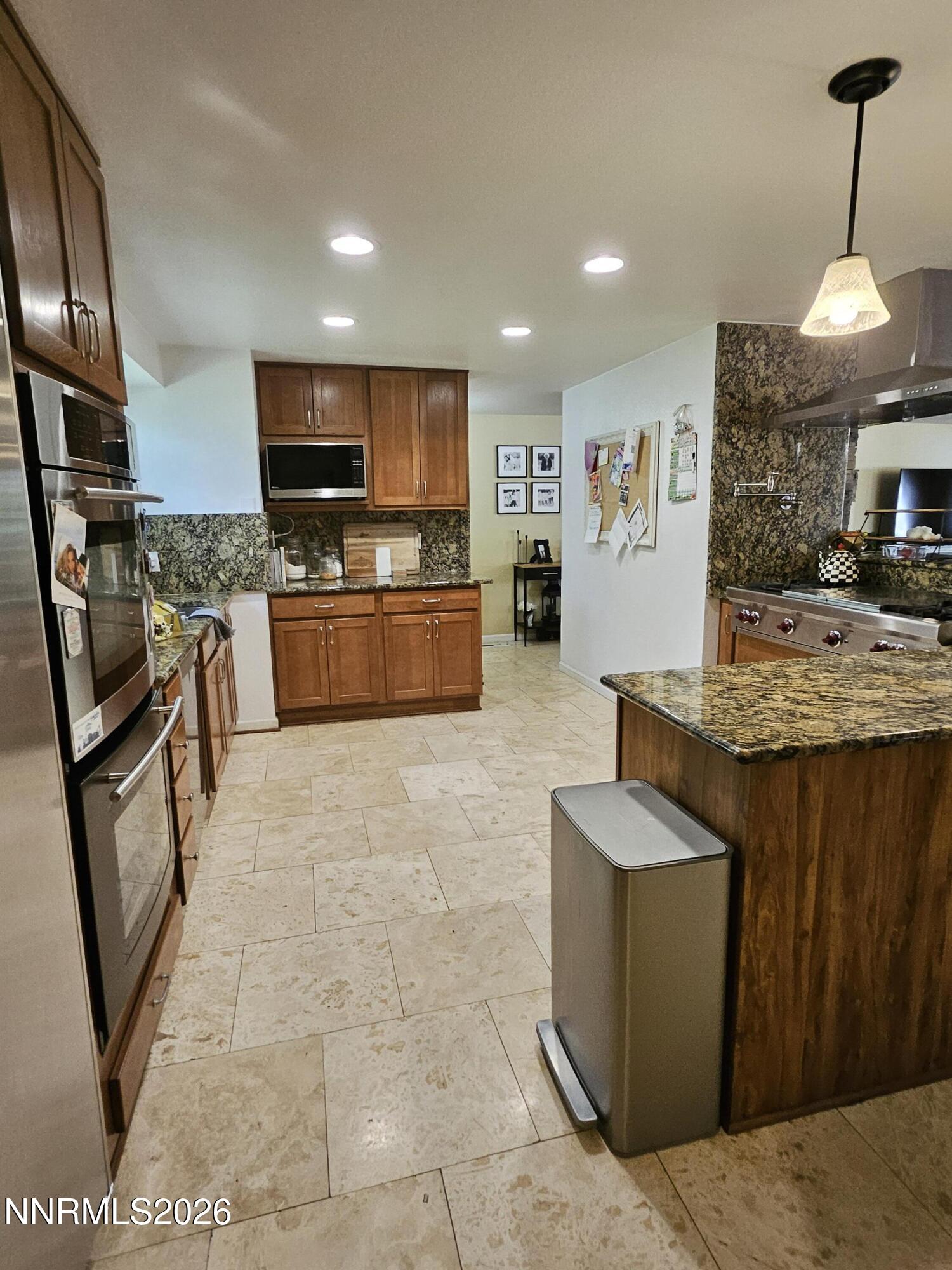 13935 Rancheros Drive Reno, NV 89521 - Photo 9 of 43 13509