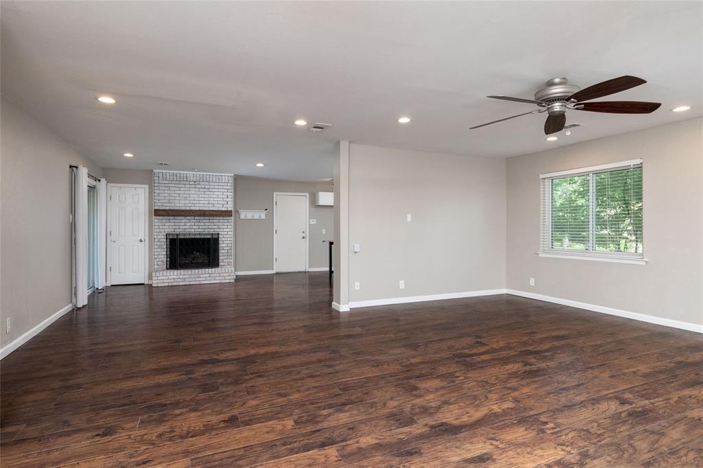 702 Commerce Street Euless, TX 76040 - Photo 13 of 36