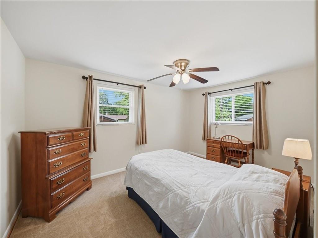 8424 Edwood Road Pittsburgh, PA 15237 - Photo 18 of 34 Gallery Image 18