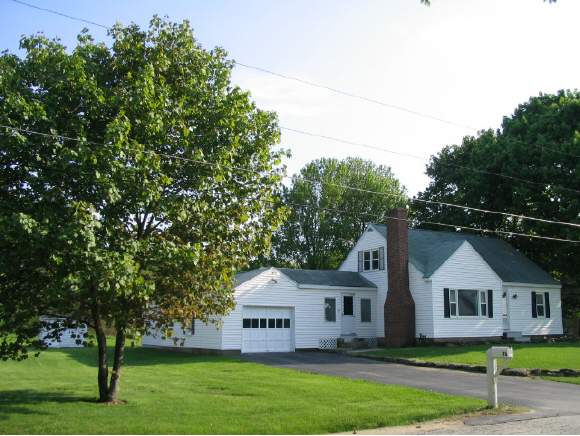 76 Autumn Street Rochester, NH 03868 - Photo 1 of 1