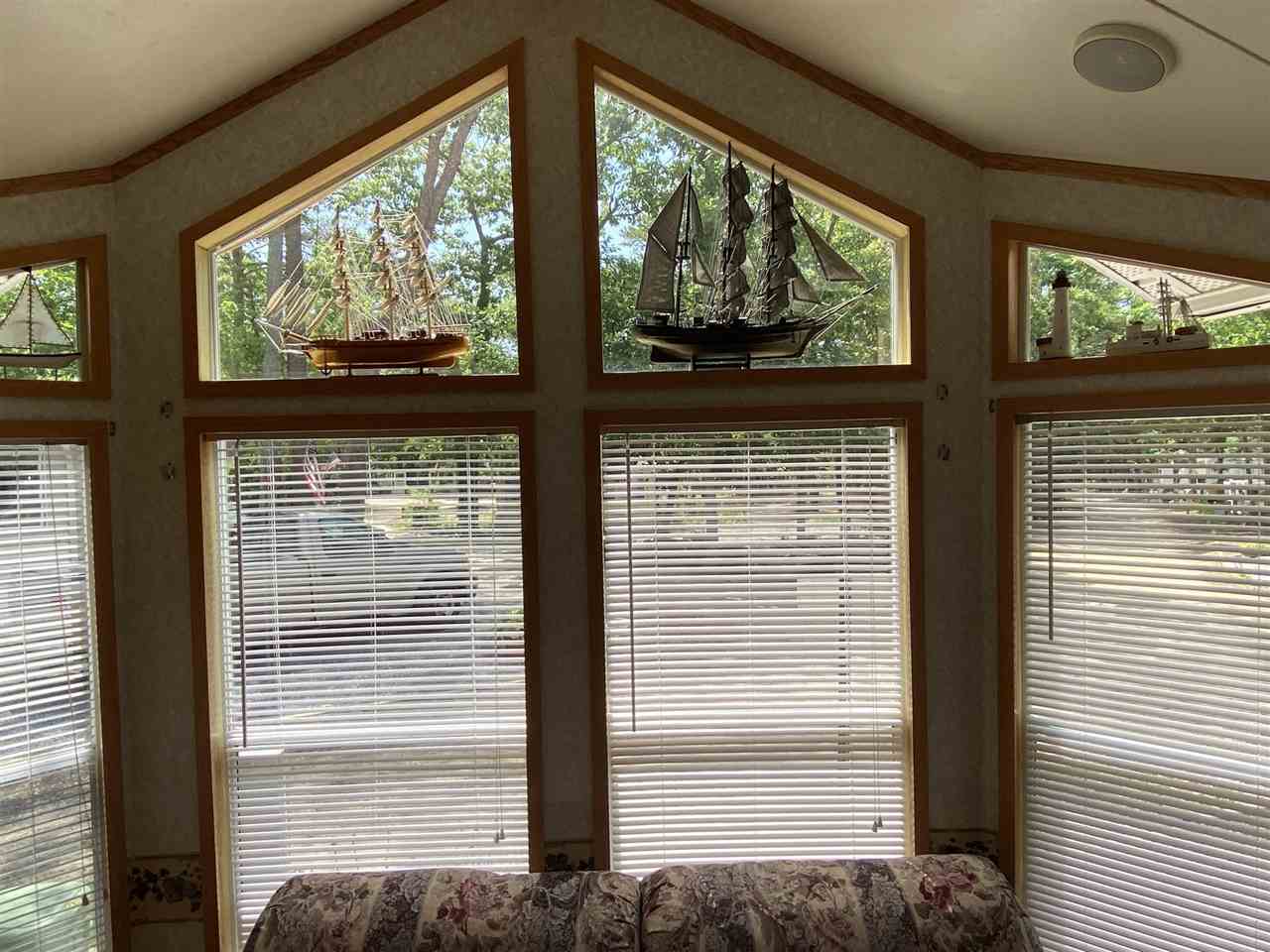 516 Highway 9 Marmora, NJ 08223 - Photo 7 of 28 a view of front door and porch