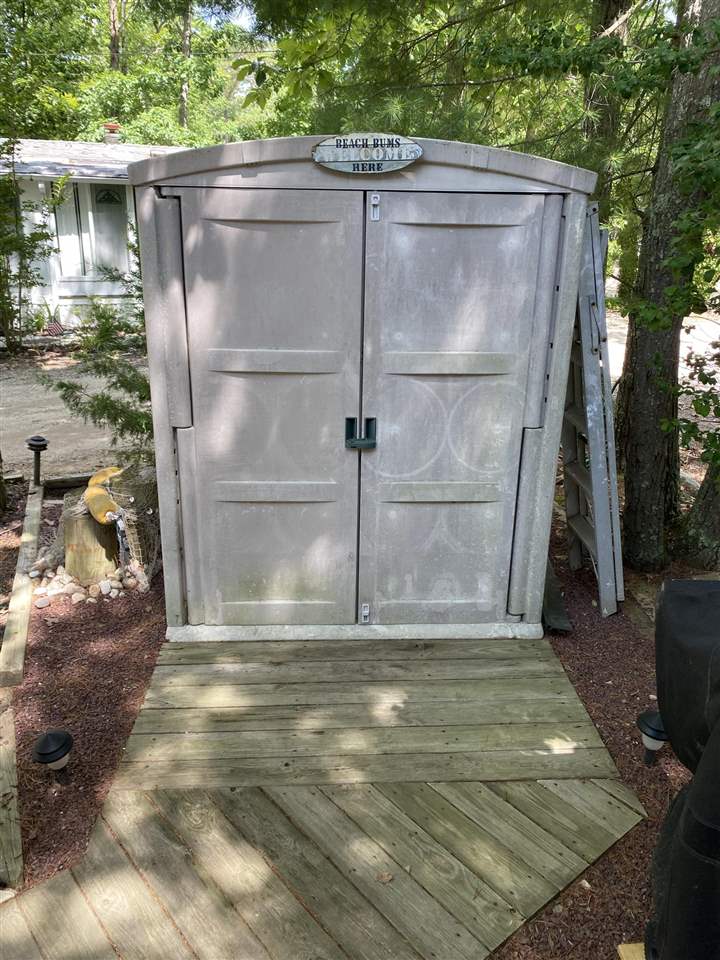 516 Highway 9 Marmora, NJ 08223 - Photo 10 of 28 a view of a small pool