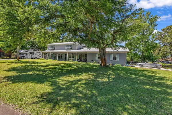 $987,900 | 910 South Myrtle Drive, Surfside Beach, SC 29575
