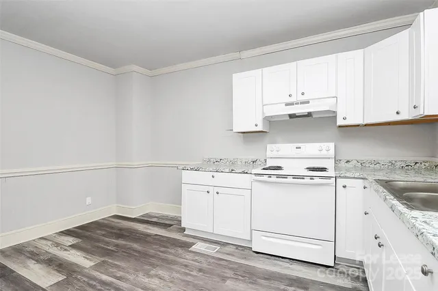 $1,295 | 2701 Watson Drive, Unit 2703, Charlotte, NC 28208