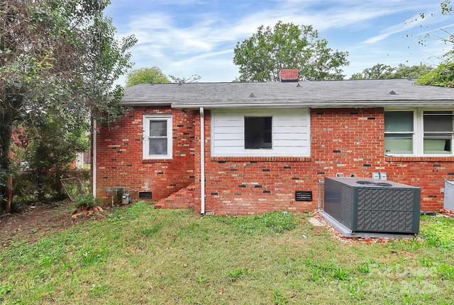 $1,295 | 2701 Watson Drive, Unit 2703, Charlotte, NC 28208