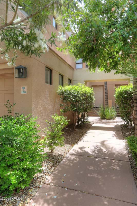 7222 East Gainey Ranch Road, Unit 123 Scottsdale, AZ 85258 - Photo 2 of 28 Entry (5)