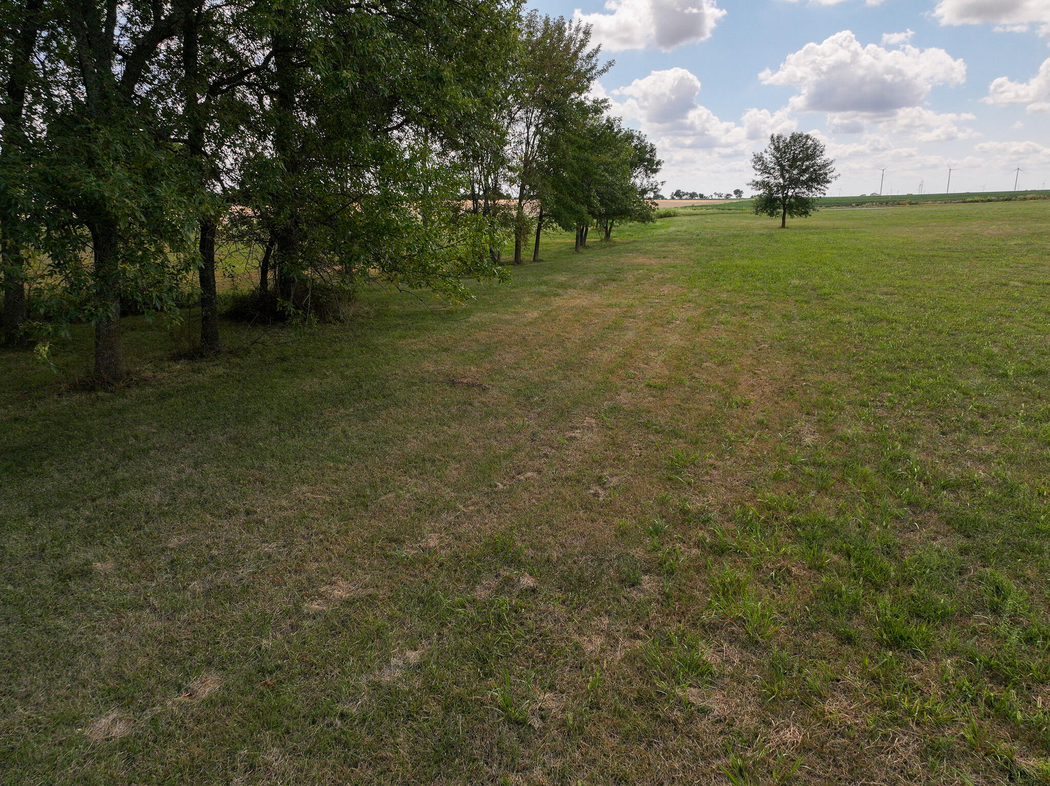 672 Southwest 15th Road Liberal, MO 64762 - Photo 23 of 85 DJI_20260912031601_0759_D