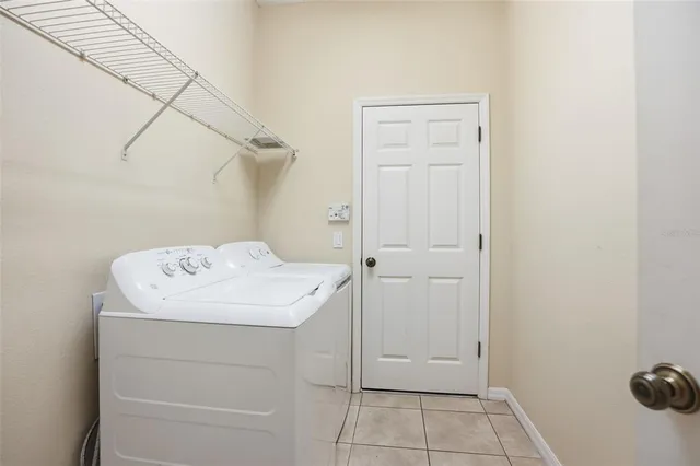 a view of a backyard with garden