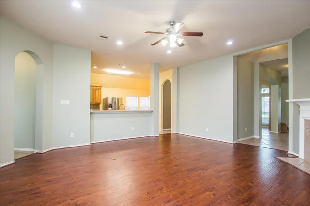 $2,490 | 8847 Distant Woods Drive, Houston, TX 77095