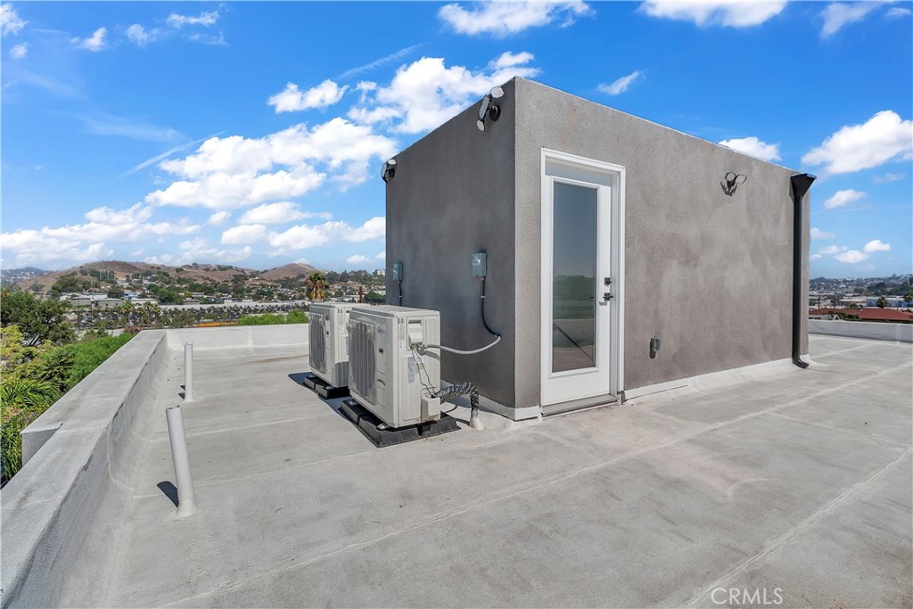 1575 Ricardo Street Los Angeles, CA 90033 - Photo 21 of 30 Gallery Image 21