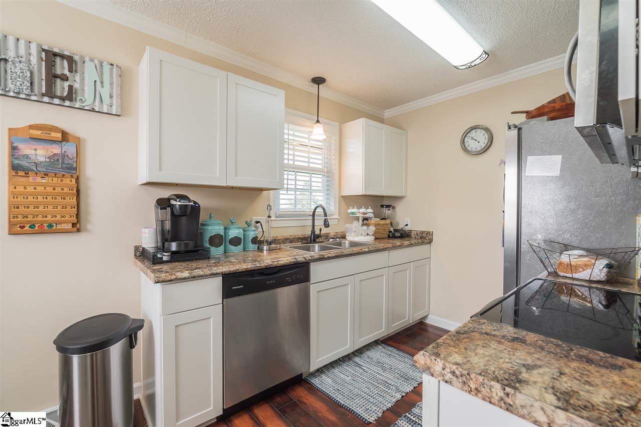 200 Georgetown Road Easley, SC 29640 - Photo 6 of 30