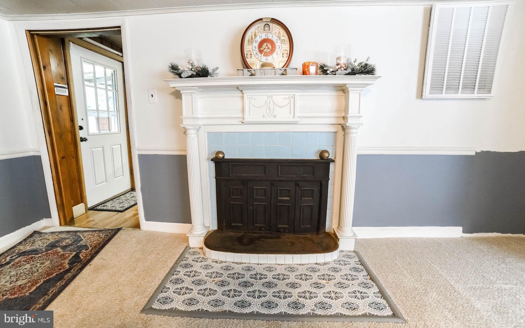 20542 Poplar Ridge Road Lexington Park, MD 20653 - Photo 11 of 46 Fireplace (#1) in Dining Room