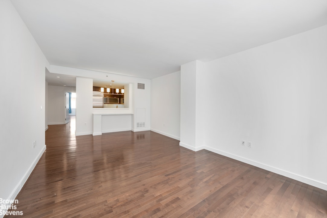 225 East 34th Street, Unit 5I Manhattan, NY 10016 - Photo 2 of 8