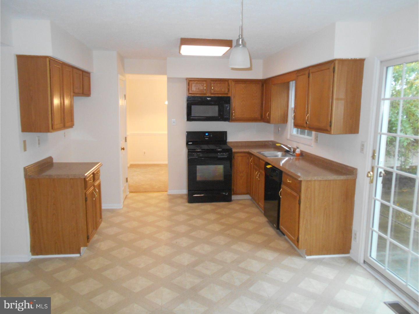 77 Lomond Road Williamstown, NJ 08094 - Photo 11 of 25 Gallery Image 11