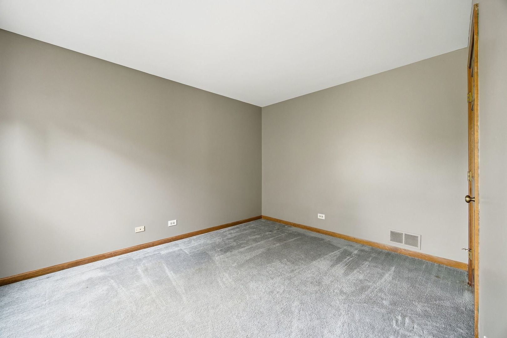1333 Sable Drive Addison, IL 60101 - Photo 14 of 29 Gallery Image 14