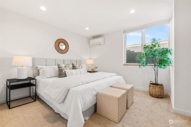 $850,000 | 2314 Thorndyke Avenue West, Unit D, Seattle, WA 98199