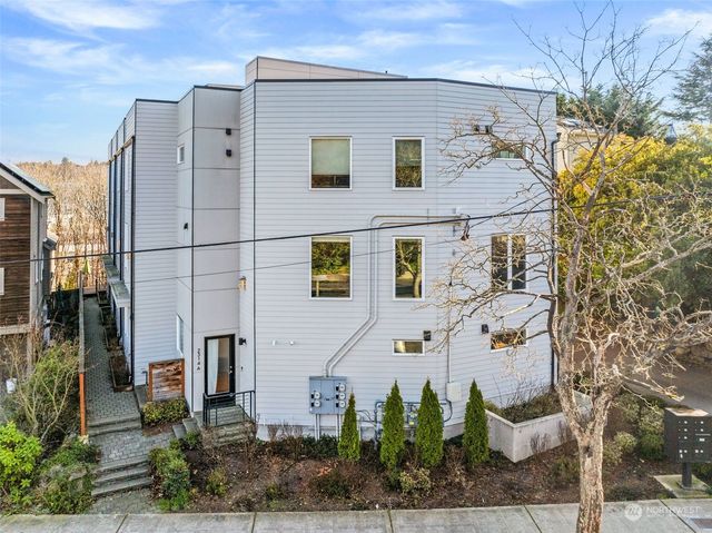$850,000 | 2314 Thorndyke Avenue West, Unit D, Seattle, WA 98199