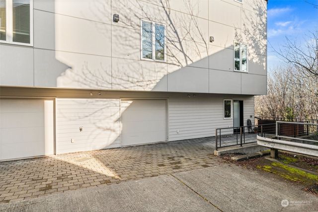 $850,000 | 2314 Thorndyke Avenue West, Unit D, Seattle, WA 98199