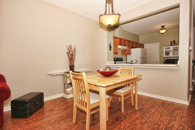 5618 Elizabeth Place Rolling Meadows, IL 60008 - Photo 8 of 22