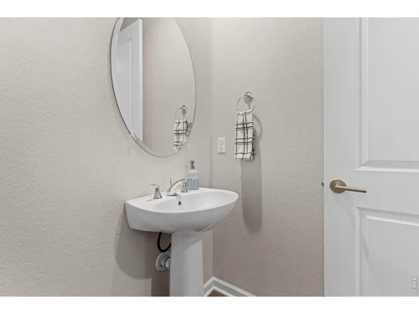 $649,000 | 5043 Oakley Drive, Timnath, CO 80547