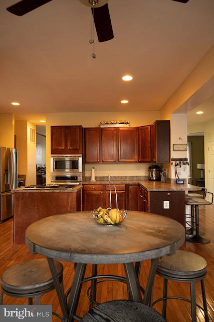 1214 Waterview Way Baltimore, MD 21221 - Photo 12 of 43 Kitchen eating area