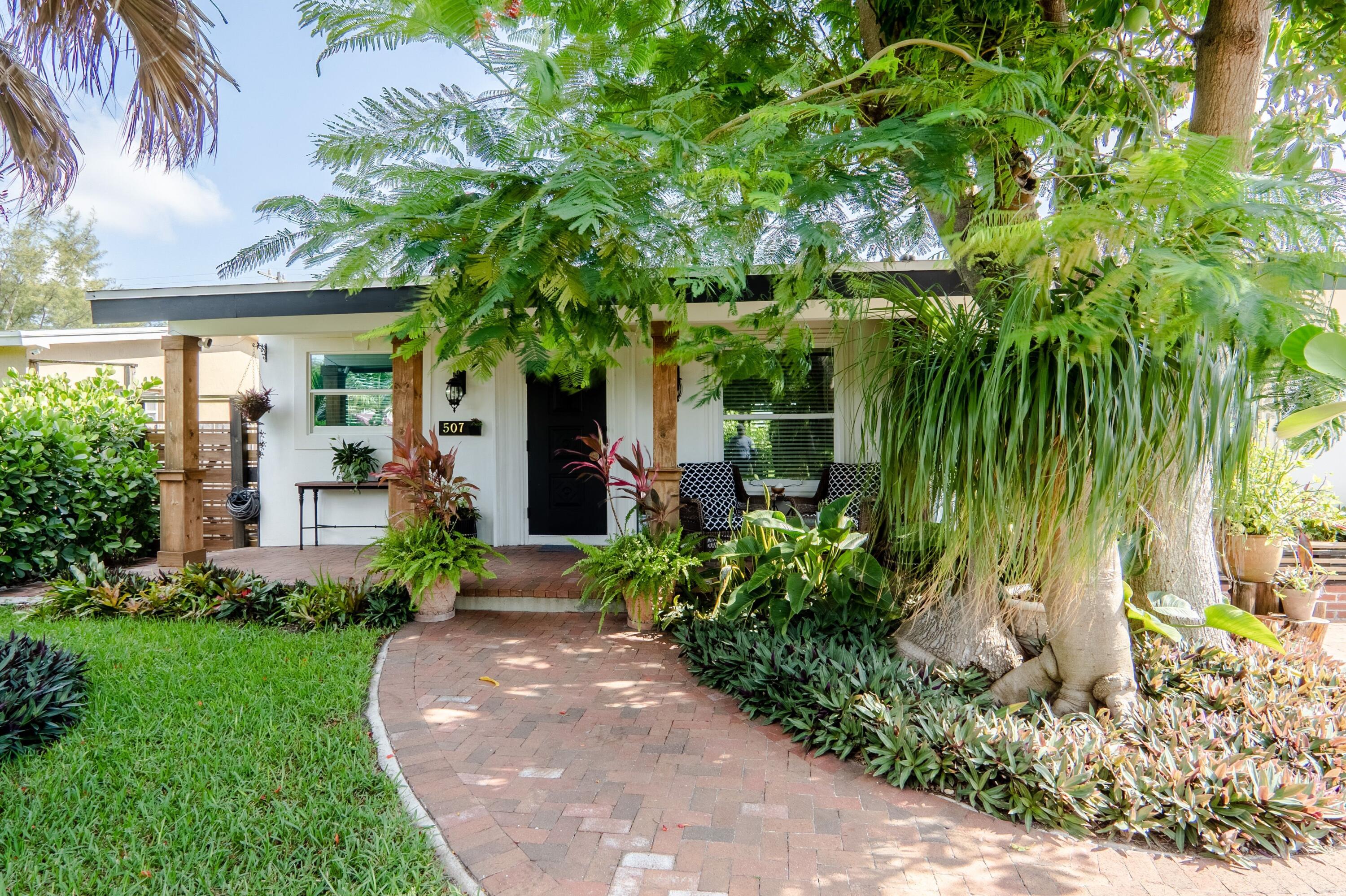 507 Minnesota Street Lantana, FL 33462 - Photo 1 of 28 507 minnesota