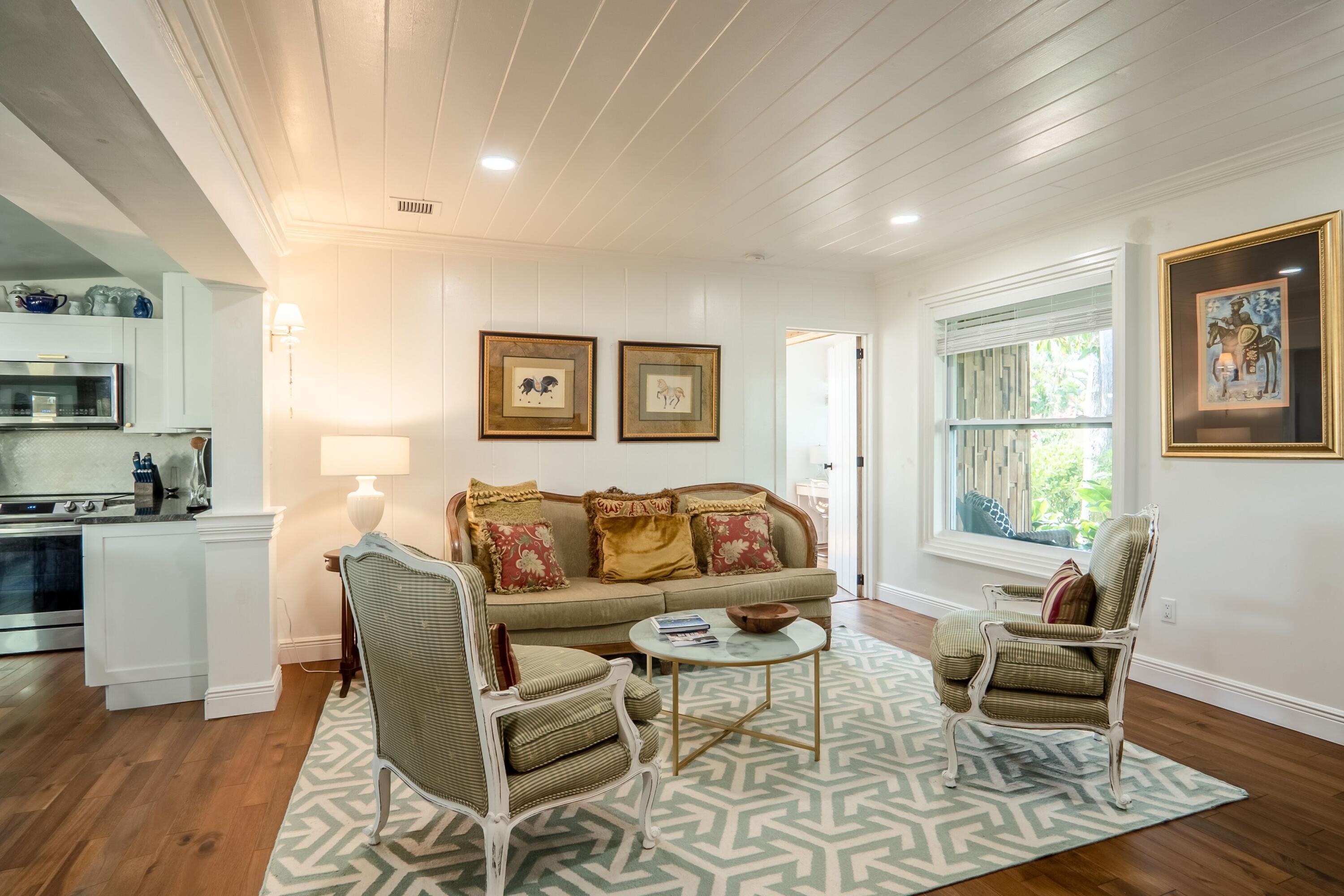 507 Minnesota Street Lantana, FL 33462 - Photo 6 of 28 living room