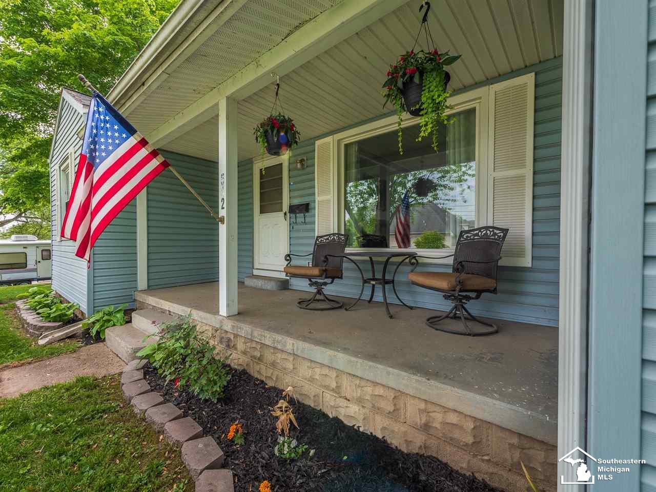 542 Riley Street Dundee, MI 48131 - Photo 6 of 22