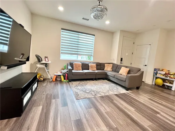 $3,400 | 3611 East Moonlight Street, Unit 34, Ontario, CA 91761