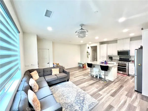 $3,400 | 3611 East Moonlight Street, Unit 34, Ontario, CA 91761